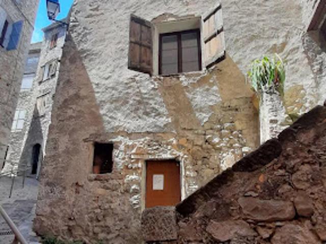 Vente Maison 3 pièces 71 m2 Entrevaux