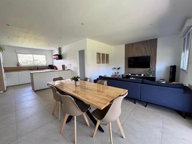 Vente Maison 3 pièces 74 m2 Bassens
