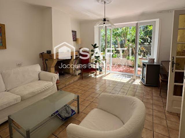 Vente Maison 3 pièces 74 m2 Marseille 5ème