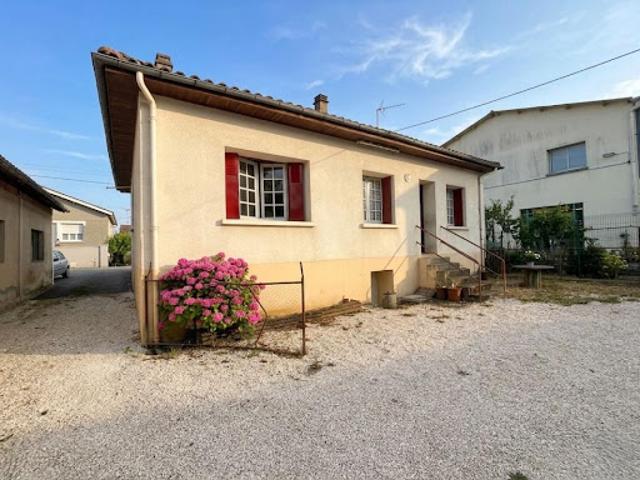 Vente Maison 3 pièces 75 m2 Montbron