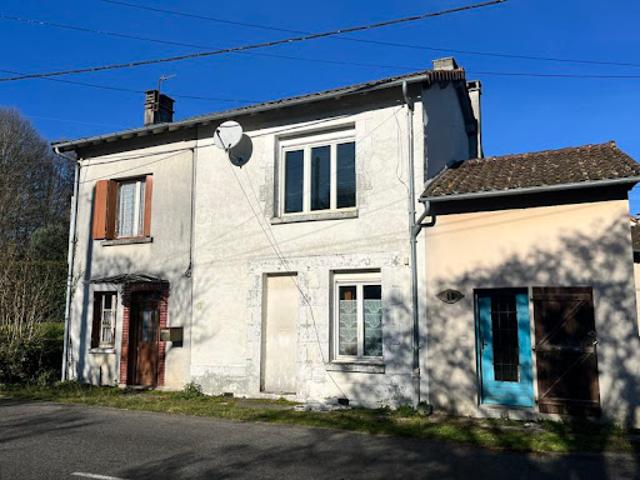 Vente Maison 3 pièces 76 m2 Chalus