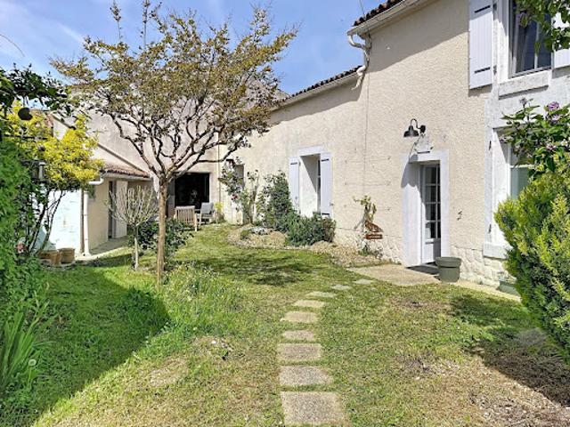 Vente Maison 3 pièces 78 m2 Chassors