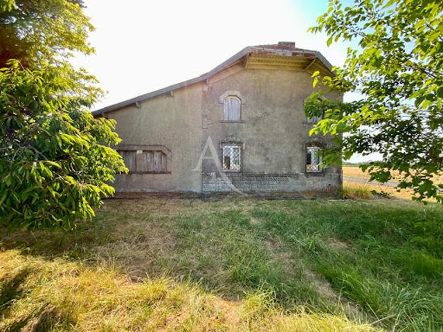 Vente Maison 3 pièces 80 m2 Neuillac