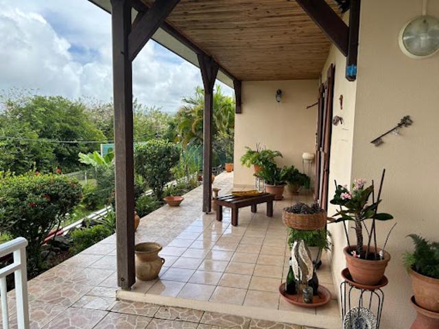 Vente Maison 3 pièces 80 m2 Riviere salee
