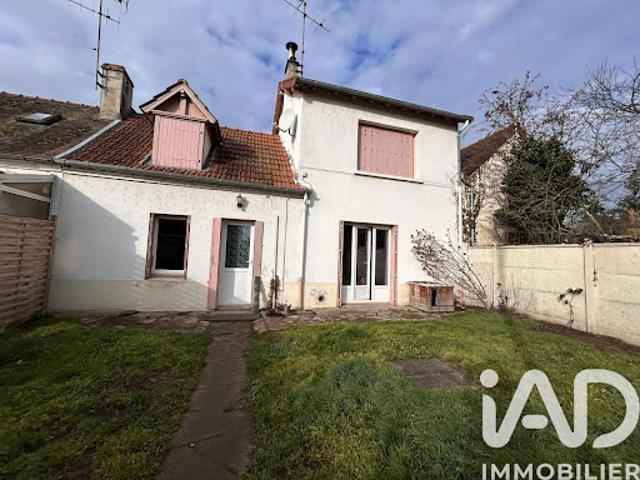 Vente Maison 3 pièces 81 m2 Cosne d'Allier