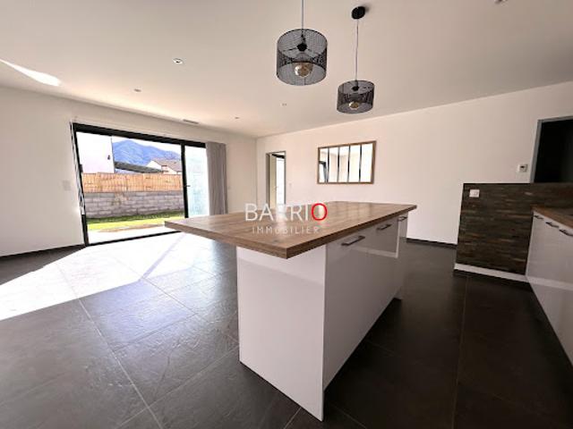 Vente Maison 3 pièces 81 m2 Montesquieu des Albères
