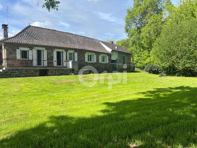 Vente Maison 3 pièces 82 m2 Saint Pantaléon de Larche