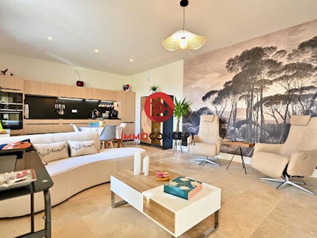 Vente Maison 3 pièces 83 m2 Uzès