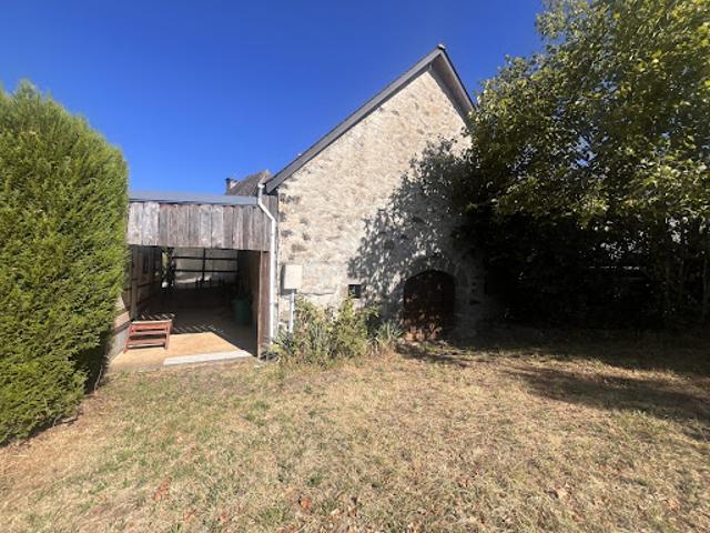 Vente Maison 3 pièces 84 m2 Moussages