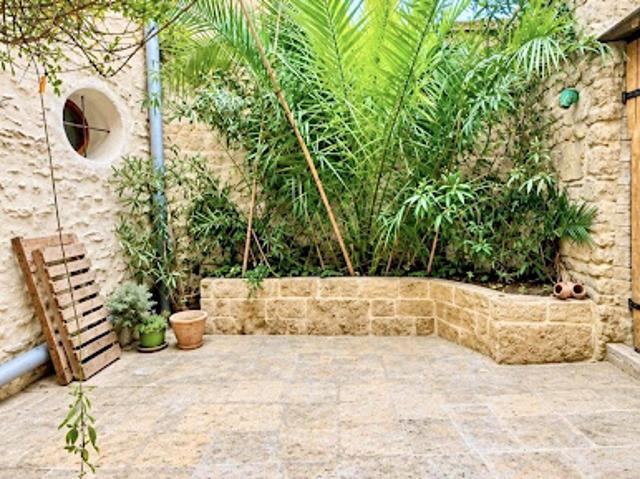 Vente Maison 3 pièces 84 m2 Saint Bonnet du Gard