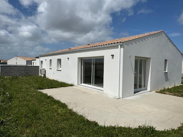 Vente Maison 3 pièces 84 m2 Saint Nazaire sur Charente