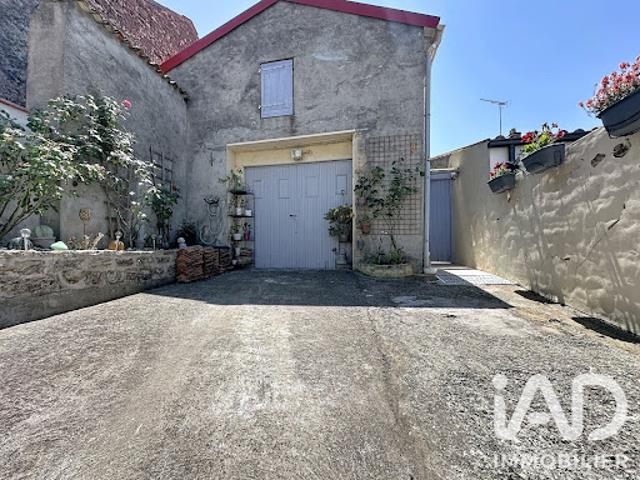 Vente Maison 3 pièces 85 m2 Saint Germain de Marencennes