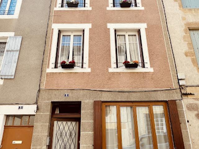 Vente Maison 3 pièces 89 m2 Confolens