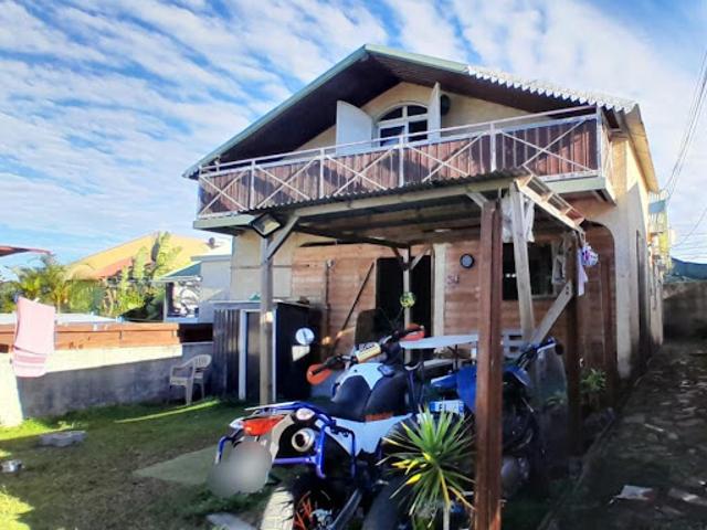 Vente Maison 3 pièces 90 m2 Saint Pierre