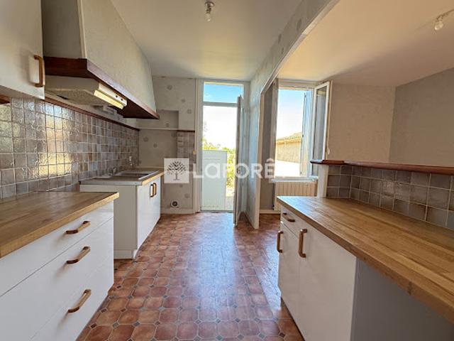 Vente Maison 3 pièces 91 m2 Saintes