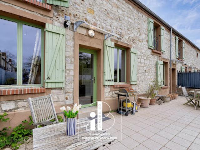 Vente Maison 3 pièces 92.93 m2 Arbonne la Forêt