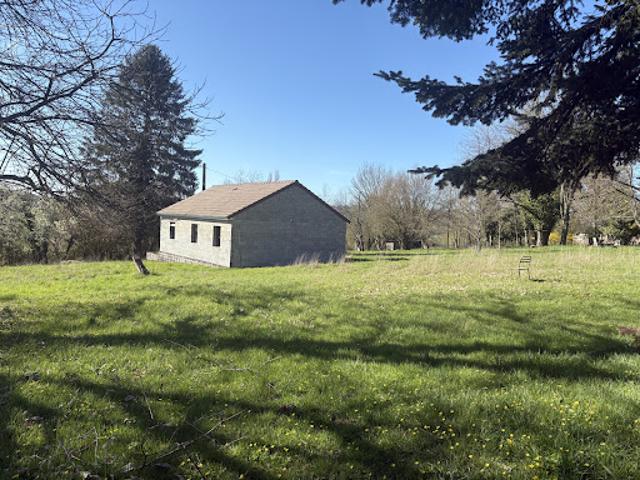 Vente Maison 3 pièces 93 m2 Survie