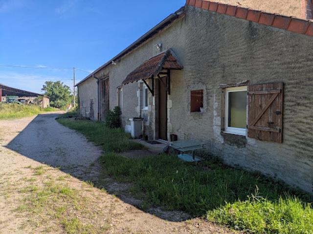 Vente Maison 3 pièces 94 m2 Saint Rémy en Rollat