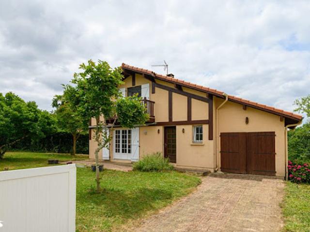 Vente Maison 3 pièces 96 m2 Hagetmau
