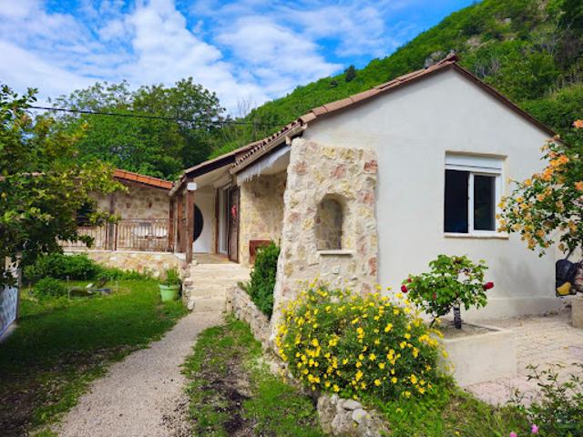 Vente Maison 3 pièces 97 m2 Bouyon
