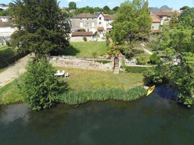 Vente maison 3 pièces Civray 86