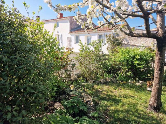 Vente maison 3 pièces Curzon 85