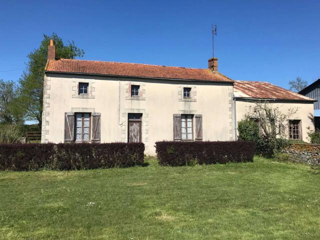 Vente maison 3 pièces Argenton les Vallees 79