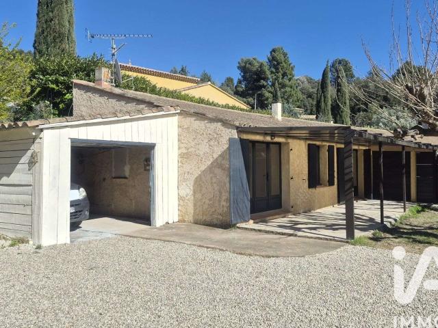 Vente maison 3 pièces Aups 83
