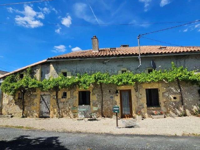 Vente maison 3 pièces Blanzay 86