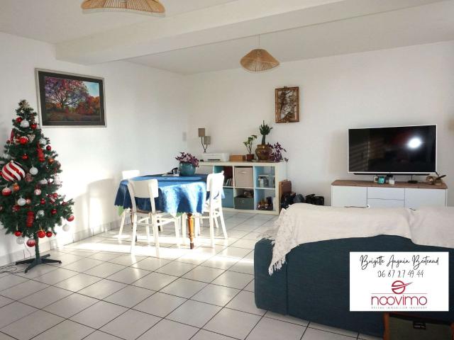 Vente maison 3 pièces Le Puy Saint Bonnet 49