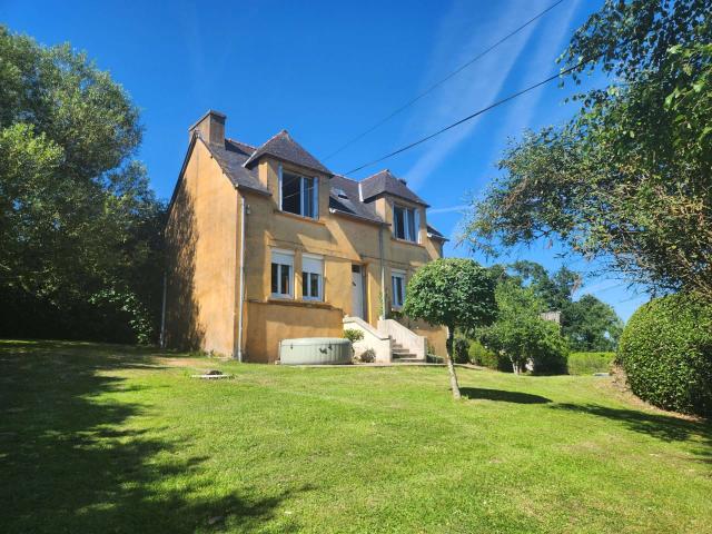 Vente maison 3 pièces Saint Hernin 29