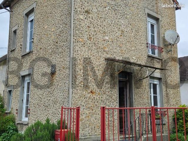 Vente | Maison | 3p | 2ch | 55.00 m² | Saint Cyr sur Morin | Jardin