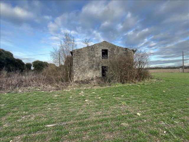 Vente Maison 0 pièces 0 m2 Lozay