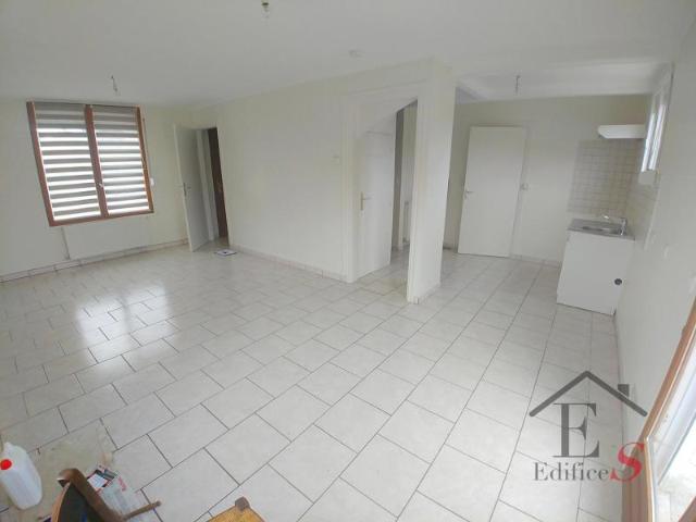 Vente Maison 101 m² à Sains en Amiénois 194 000 ¤