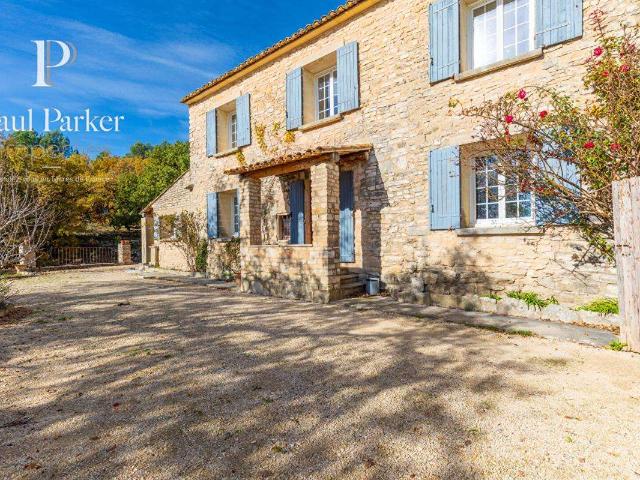 Vente maison 10 pièces Murs 84