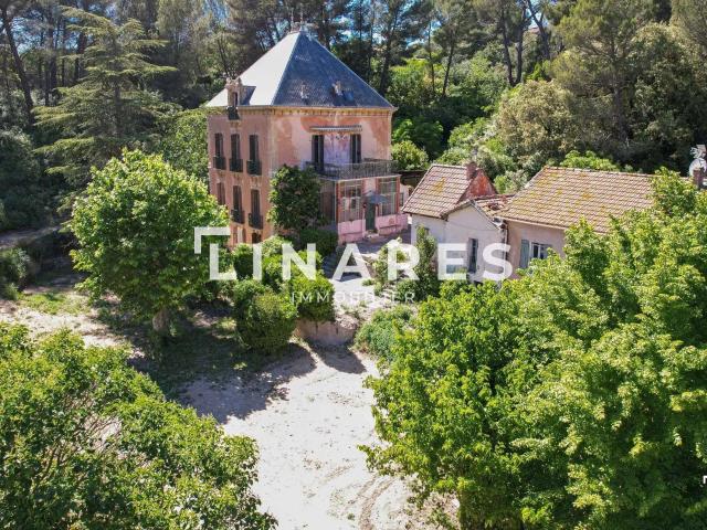 Vente maison 10 pièces Marseille 11e 13
