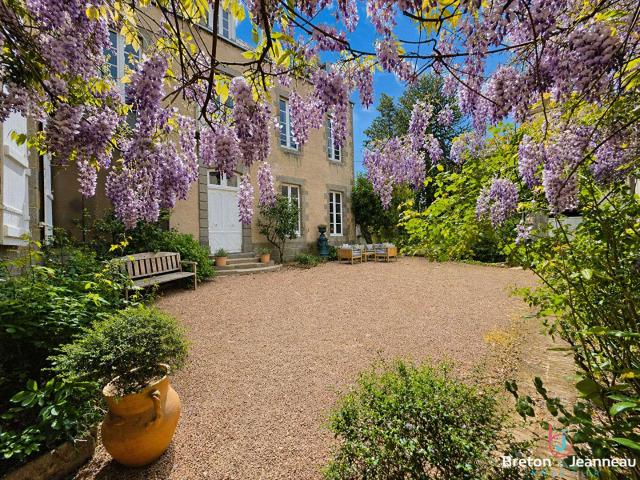 Vente maison 10 pièces Mayenne 53