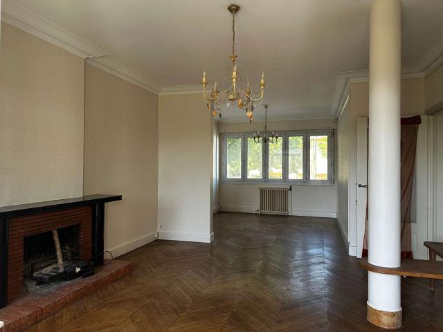 Vente maison 10 pièces Nantes Rond Point de Paris Blanche de Castille 44