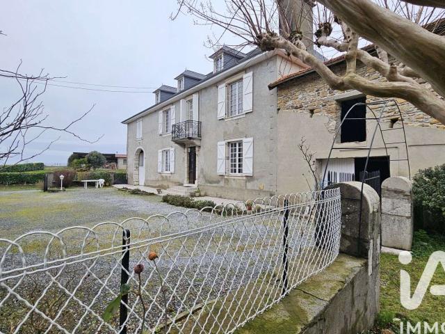 Vente maison 10 pièces Narp 64