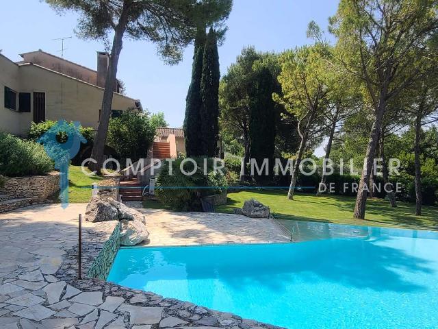 Vente maison 10 pièces Nîmes 30