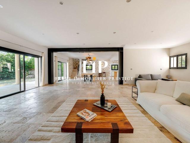 Vente maison 10 pièces Aix en Provence 13