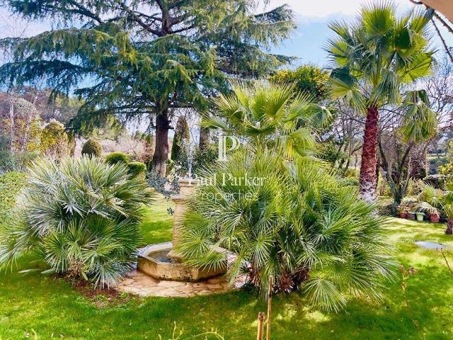 Vente maison 10 pièces Aix en Provence 13
