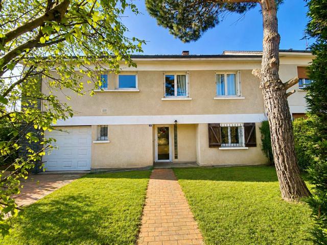 Vente maison 10 pièces Angers Saint Serge 49