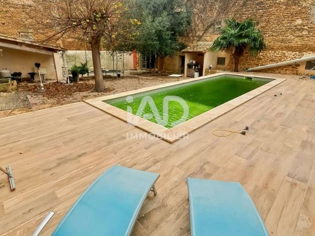 Vente maison 10 pièces Beauvoisin 30