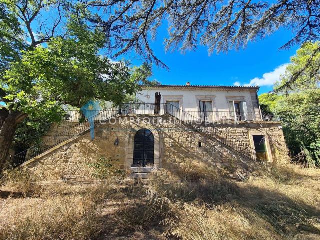 Vente maison 10 pièces Beauvoisin 30