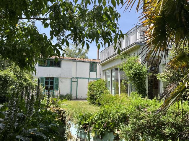 Vente maison 10 pièces Bouguenais 44
