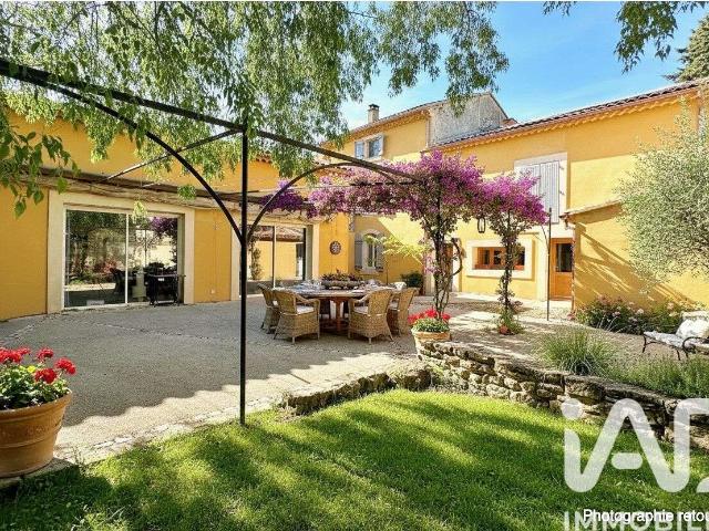 Vente maison 10 pièces Camaret sur Aigues 84