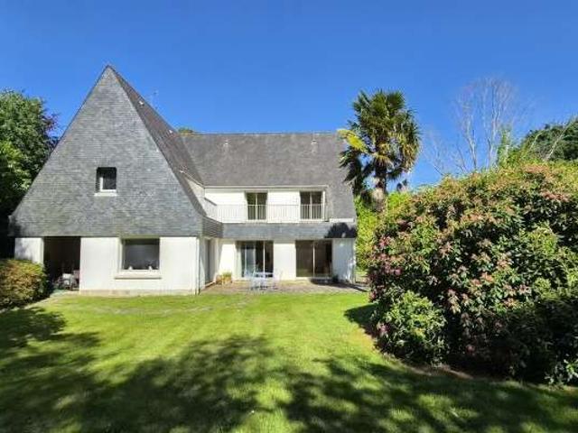 Vente maison 10 pièces Gouesnach 29