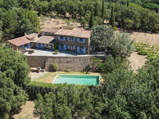 Vente maison 10 pièces La Garde Freinet 83