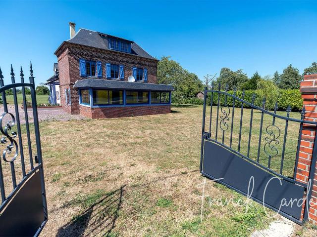 Vente maison 10 pièces Le Mesnil sous Jumièges 76